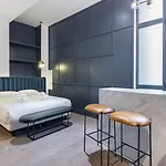 Apartment Montefiore *