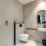 Apartment Montefiore *