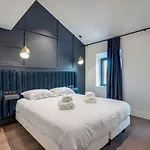 Montefiore Apartment *