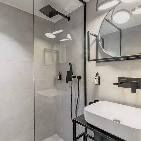 Montefiore Apartament