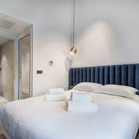 Montefiore Apartament *